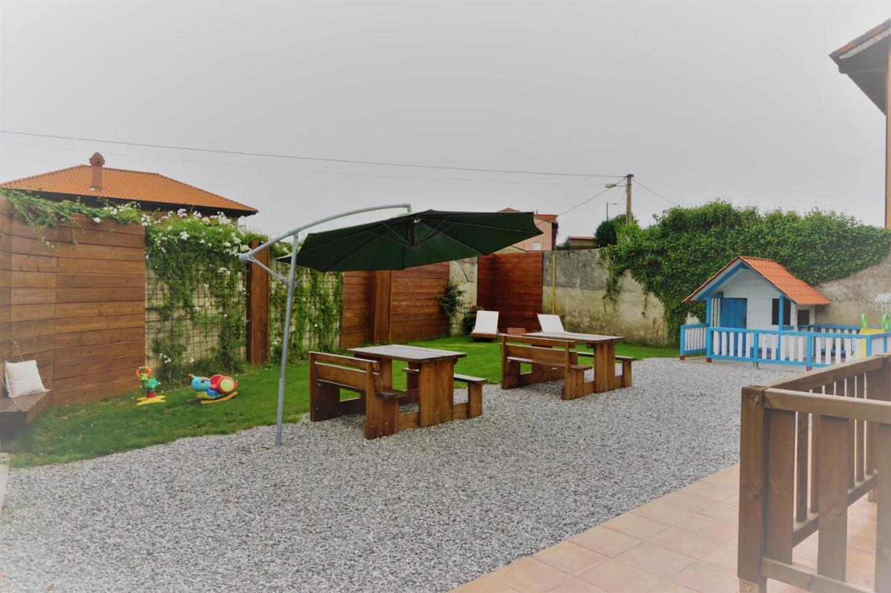 Apartamentos La Playina Llanes Eksteriør bilde