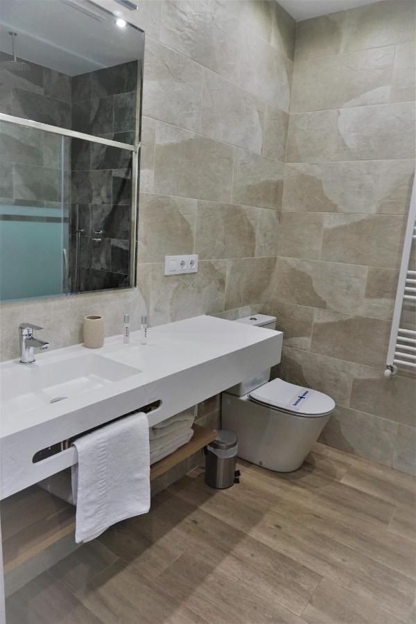 Apartamentos La Playina Llanes Eksteriør bilde