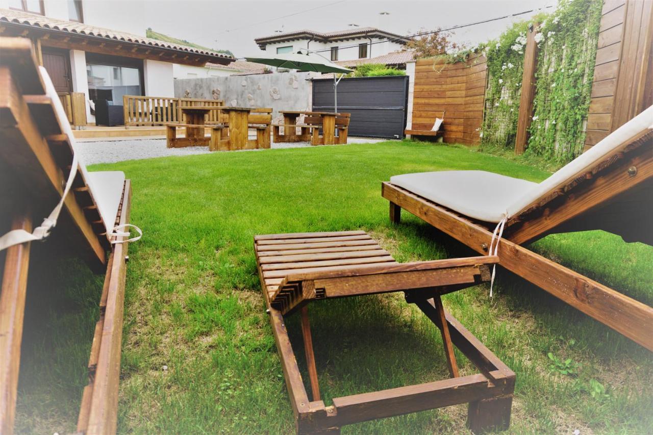 Apartamentos La Playina Llanes Eksteriør bilde